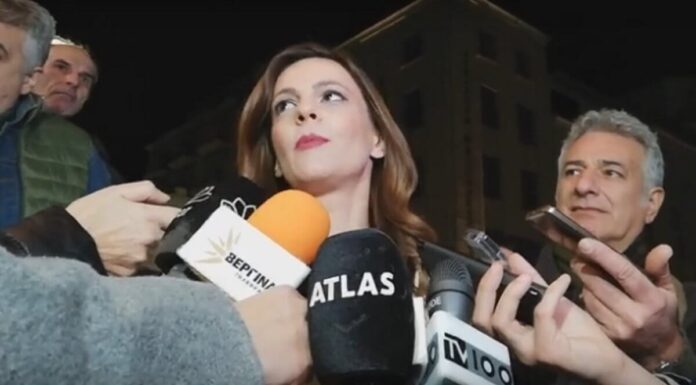 "Ντροπή σας. Είστε προδότες της πατρίδας" φώναξε στην Αχτσιόγλου – video