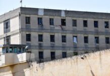 Φυλακές Κορυδαλλού: Πώς φτάσαμε στο αιματοκύλισμα μέσα στο ψυχιατρείο