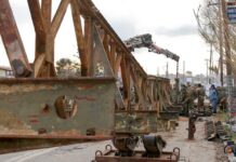Χανιά: Δόθηκε στην κυκλοφορία η γέφυρα που τοποθέτησαν οι Ένοπλες Δυνάμεις στον Πλατανιά