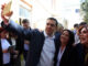 Ημέρα της Γυναίκας στο Μαξίμου: Ο φωτογράφος Τσίπρας και η πρωταγωνίστρια Μπέτυ Μπαζιάνα