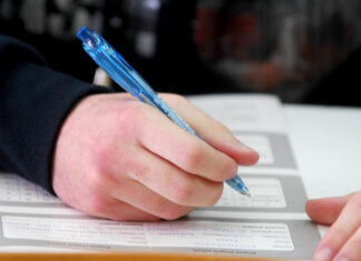 Πανελλήνιες 2019: Πότε υποβάλλονται οι αιτήσεις – Τι πρέπει να προσέξουν οι υποψήφιοι