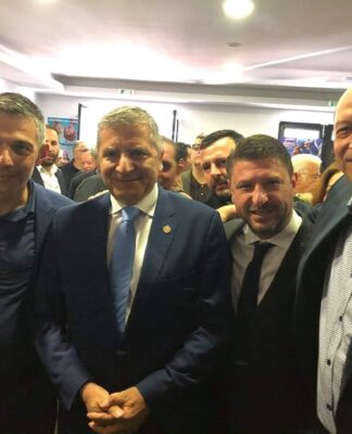 Ο Μιχάλης Κουλιζάκος με Γιώργο Πατούλη και Νίκο Χαρδαλιά