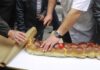 Θεσσαλονίκη: 103.000 κιλά τσουρεκιού για το Πάσχα – "Ζωντανεύει" η αγορά