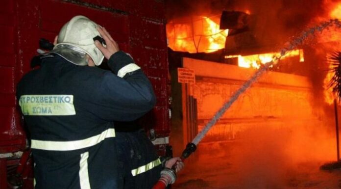 Στις φλόγες λεωφορείο του ΚΤΕΛ Αθήνα – Θεσσαλονίκη