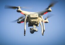 Άλλα κόλπα από τη Google – Θα φέρνει με drones το παγωτό στο σπίτι.