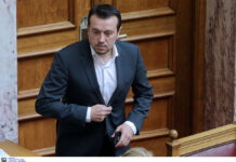 Τι απαντά ο Παππάς για την χρηματοδότηση της ταινίας του Γαβρά με τον Βαρουφάκη