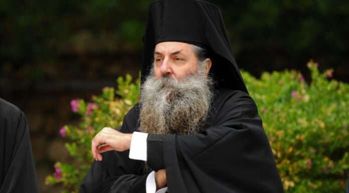 Σεραφείμ: Πολιτική δίωξη υφίσταται ο Αμβρόσιος – Στήριξη και σε Κουρουμπλή
