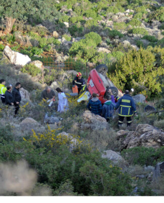 Μάνη: Ηλικιωμένος «έφυγε» με το αμάξι στον γκρεμό