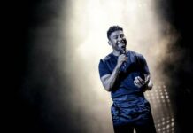 Eurovision 2019: Φαβορί: Εντυπωσίασε ο Σουηδός με την εμφάνισή του (photos+video)