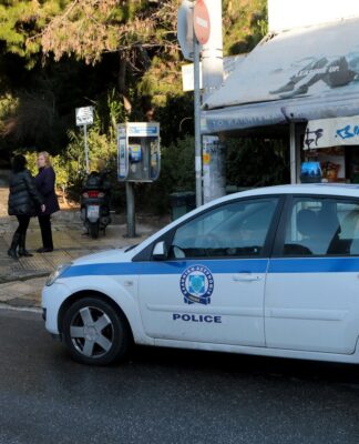 Την σκότωσαν και την άφησαν στη μέση του δρόμου – Θρίλερ με τη δολοφονία 53χρονης στο Παλαιό Φάληρο