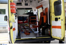 Άρτα: Φορτηγό έκανε όπισθεν και σκότωσε άστεγο – Τραυματίστηκε σοβαρά και μία γυναίκα.