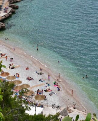 Εκλογές 2019: Γεμάτες οι παραλίες του Ναυπλίου