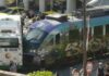 Συρμός του προαστιακού συγκρούστηκε με λεωφορείο στη Λιοσίων (ΒΙΝΤΕΟ)