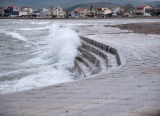 Καιρός σήμερα: Θα μας πάρει πάλι και θα μας σηκώσει – Πού θα βρέξει.