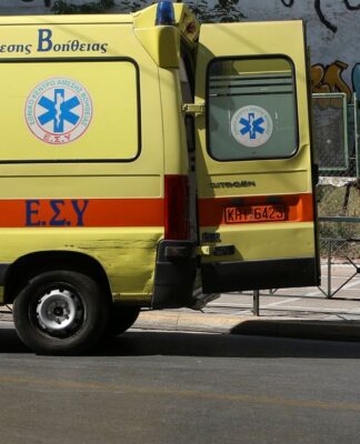 Φθιώτιδα: Το αυτοκίνητο σταμάτησε αλλά… ο ιερέας έπεσε στο γκρεμό.