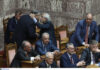 Καρέ – καρέ ο συγκινητικός αποχαιρετισμός Βενιζέλου στη Βουλή