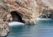 Στη νότια Κρήτη οι παραλίες είναι εξωπραγματικές | ΒΙΝΤΕΟ