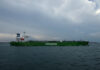 "Έκρηξη" και στις τιμές του πετρελαίου μετά τις εκρήξεις σε δυο τάνκερ
