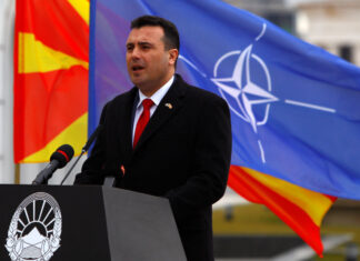 Νέο μήνυμα Ζάεφ σε Μητσοτάκη: Δεν συμφέρει κανέναν να ανοίξουν λυμένα ζητήματα