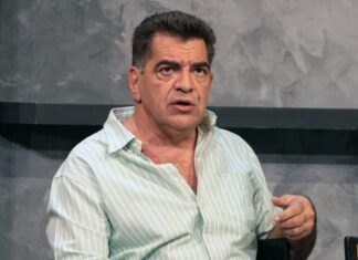 Κώστας Ευριπιώτης:Ραγίζει καρδιές το μήνυμα του γιου του λίγες ημέρες μετά το τελευταίο αντίο (Pics)