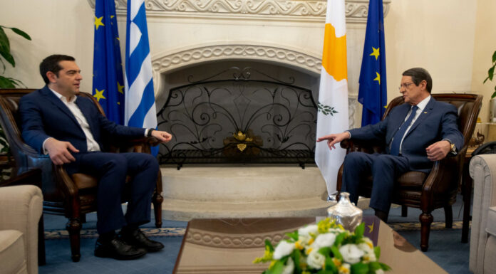 Επικοινωνία Τσίπρα – Αναστασιάδη για συντονισμό απέναντι στην τουρκική προκλητικότητα