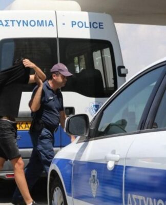 Κύπρος: Βίντεο απ’ το δωμάτιο του ομαδικού βιασμού της Βρετανίδας