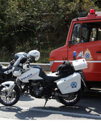 Τροχαίο με δυο τραυματίες στην παραλιακή – Χρειάστηκε επέμβαση της Πυροσβεστικής