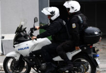 Καταδίωξη με πυροβολισμούς στο κέντρο της Αθήνας.