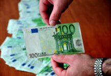 ΑΔΕΔΥ: Δεν κάνουμε πίσω στην καταβολή του 13ου και 14ου μισθού στο Δημόσιο.