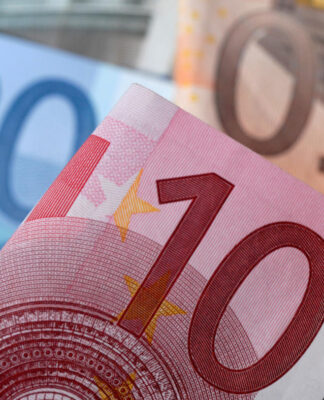 120 δόσεις: Κατασχέσεις τέλος για όσους μπουν στη ρύθμιση