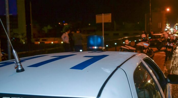 Καντινιέρης στην Κρήτη έδειρε γυναίκα για ένα σάντουιτς.