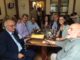 Προκαλεί ο Πολάκης: Με τσιγάρο μέσα στη Βουλή «γλεντάει» μετά την ομιλία του