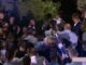 Μητσοτάκης: Το τρυφερό φιλί στην κόρη του. video