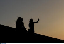 Καιρός αύριο… για τρέλα. 43 βαθμοί Κελσίου με… χαλάζι.