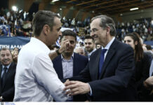 Εβδομάδα πρώην. Σήμερα ο Μητσοτάκης βλέπει Σαμαρά, την Τετάρτη Καραμανλή