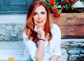 Η φωτογραφία της Μιμής Ντενίση με μαγιό που πρέπει να δείτε (photos)