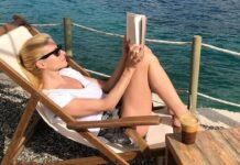 Ευγγελία Αραβανή: Ποζάρει βρεγμένη με το μαγιό της και «σκορπά εγκεφαλικά» (Photos)