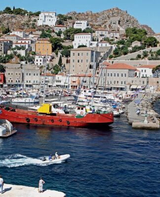 Το Flying Cat 3 συγκρούστηκε με θαλάσσιο ταξί στην Ύδρα