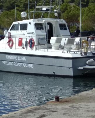 Κρήτη: Ακυβέρνητο έμεινε καταμαράν με 7 μποφόρ