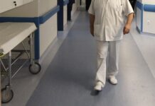 Οργή. Μπορεί να σωνόταν ο 19χρονος αθλητής αν έφτανε νωρίτερα ασθενοφόρο.