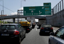 Τροχαίο στην Αττική Οδό με υλικές ζημιές και… κίνηση