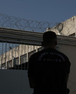 Φυλακές Κορυδαλλού: Μαχαίρια, ναρκωτικά μέχρι και… λαπ τοπ βρέθηκαν σε κελιά