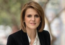 Κατερίνα Μάρκου: Η πρώην βουλευτής έπειτα από 15 προσπάθειες εξωσωματικής, υιοθέτησε ένα αγοράκι
