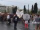 Ο τουρίστας που εντυπωσιάστηκε από την πορεία στο Σύνταγμα