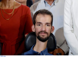 Σάλος από την επίθεση Δοξιάδη στον Κυμπουρόπουλο. "Αρνούμαι να σχολιάσω"