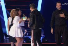The Voice: Το πρόβλημα υγείας της παίκτριας και ο εορτασμός γενεθλίων on stage (pics&vid)