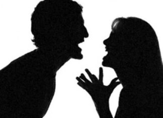 Οι ομηρικοί καυγάδες Ελληνίδας παρουσιάστριας με τον σύντροφό της και ο σύμβουλος σχέσεων!