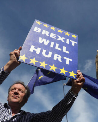 Brexit: Άγριο παρασκήνιο και… ευρωπαϊκή απαισιοδοξία.