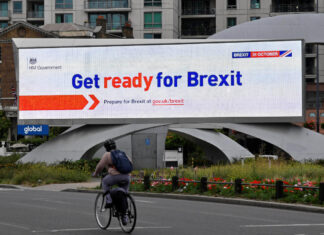 Brexit – Αυτό είναι το χειρότερο σενάριο: Ελλείψεις σε φάρμακα, τρόφιμα και διαδηλώσεις
