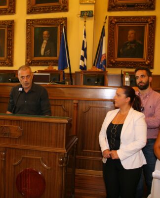 Καθαριότητα Πειραιά – Μώραλης: «Οι εργαζόμενοι να μη φοβούνται τίποτα αν… η πόλη είναι καθαρή»!